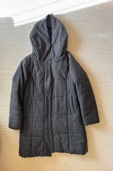 어스 뮤직 앤 이콜로지 코트 그레이