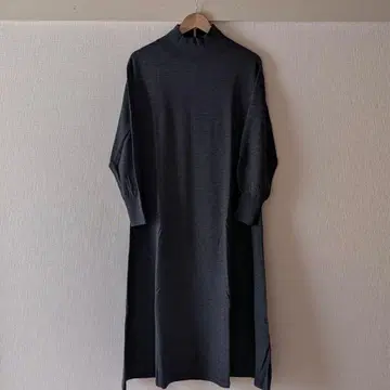 안피로 니트 원피스