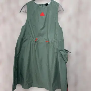 adidas PARLEY 슬리브리스 원피스 그레이