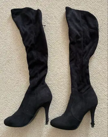 블랙 스웨이드 하이힐 롱 부츠