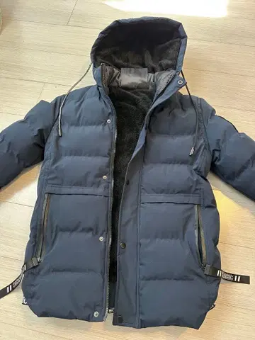 네이비 다운 자켓 후드 부착