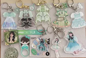 사쿠라이 유이 의상 아크릴 키링