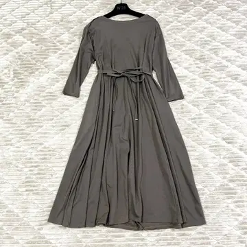 모라비토 롱 원피스 긴팔