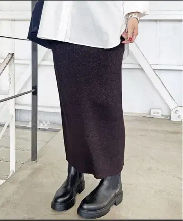 Spick and Span 라메 리브 니트 타이트 스커트