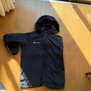 Champion 블랙 나일론 자켓 후드 부착