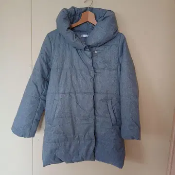 그레이 후드 부착 깔끔 충전솜 아우터 경량