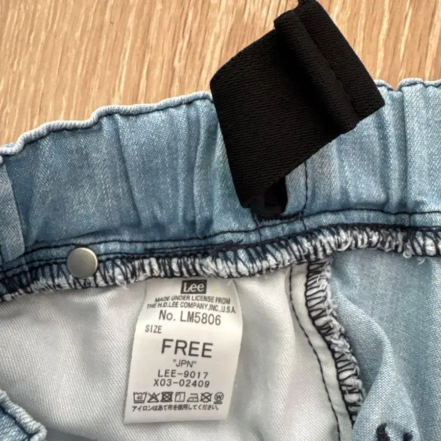 4번째 상품 이미지