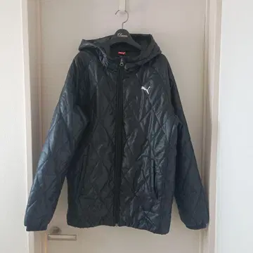 Puma 블랙 겉옷 자켓 사이즈 M 거의 입지 않았습니다