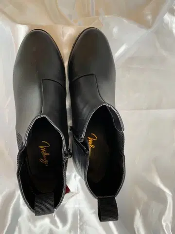 블랙 사이드 고어 부츠 합성 피혁