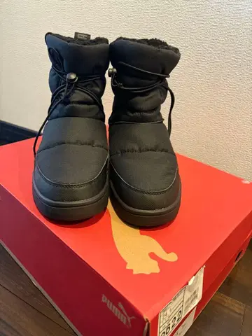 새상품급 PUMA 스노우 부츠 블랙 24cm