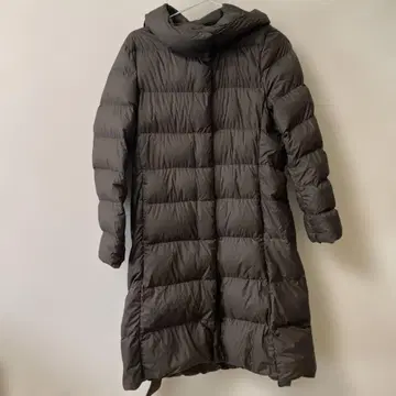 UNIQLO 롱 다운 자켓 짙은 갈색