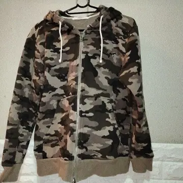 BEAMS LIGHTS 카모 패턴 풀 집업 후드티 M