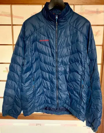 MAMMUT 네이비 다운 자켓 컨디션 최상