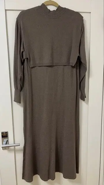 어반 리서치 도어스 니트 원피스