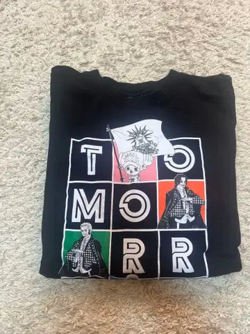 동방신기 ONE PIEC 맨투맨