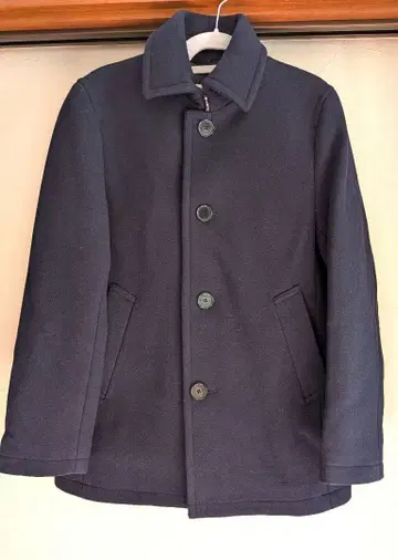 새상품급 매킨토시 철학 울 코트 남성용 S 사이즈입니다