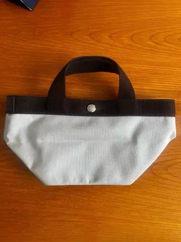 에르베샤 펠리에 701c