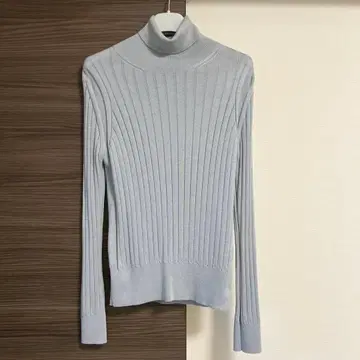 SLOANE / 18 게이지 와이드 리브 울 실크 터틀넥 1