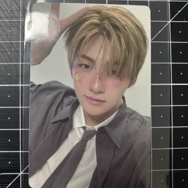 투어스 지훈 play hard 하드버전 앨범 포카 포토카드