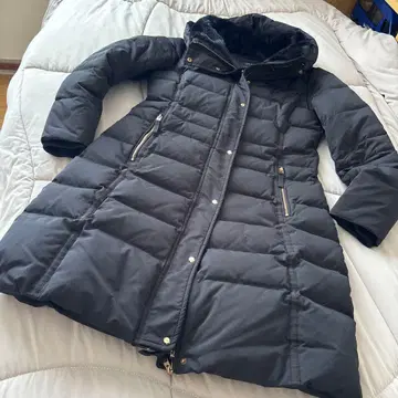 ZARA BASIC 블랙 다운 자켓