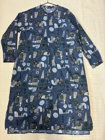 Ne-net 네넷 밴드 카라 셔츠 원피스 말 패턴 네이비 1회 착용