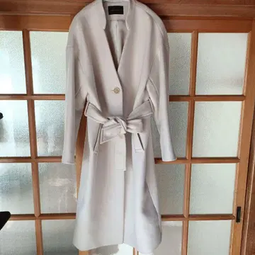 BARNYARDSTORM 화이트 롱 코트