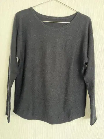 UNIQLO 캐시미어 긴팔 니트 블랙