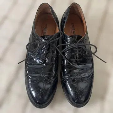 ROSE BUD 블랙 로퍼