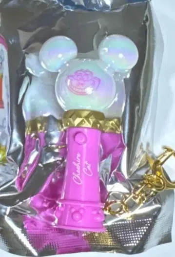 디즈니 스토어 응원봉 키체인 핑크 (체셔 고양이)