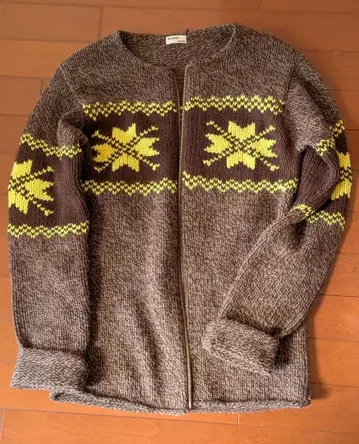 새상품급 BEAMS 니트 자켓 가디건