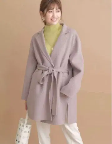 아푸와이저 리셰 택 포함 새상품 벨트 포함 라이트 미들 코트