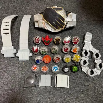 가면라이더 위자드 벨트, 반지