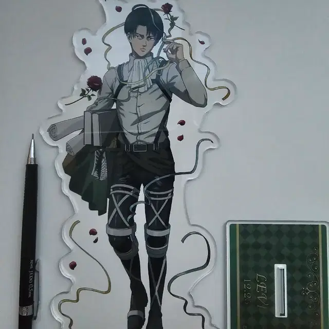 진격의 거인 리바이 생일 아크릴 스탠드 특대