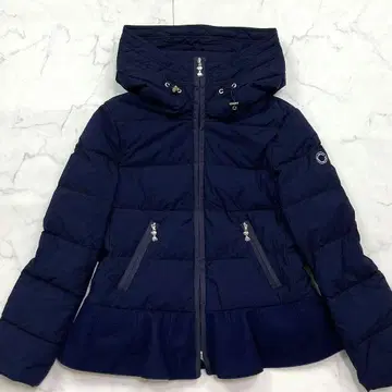 엠즈 그레이시 페플럼 프릴 절개 다운 자켓 와펜 리본 38