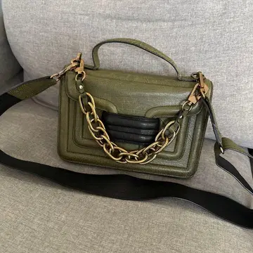 피에르 아르디 알파빌 플러스