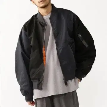 BEAMS 클레이지 MA1