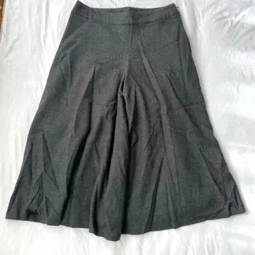 [크리스찬 오자르] 와이드 플레어 팬츠 스칸츠 사이드 지퍼 울 혼방 L