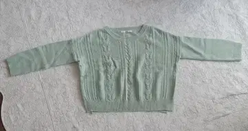 에프데 민트 그린 스웨터