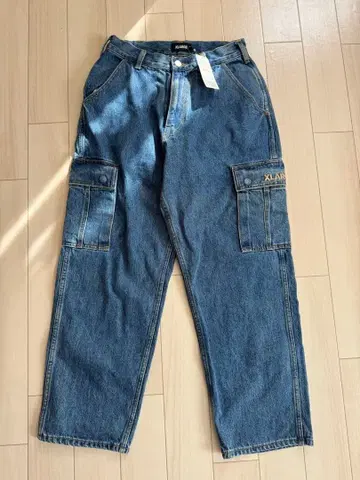 XLARGE 카고 팬츠 30인치 인디고 가격 인하 가능