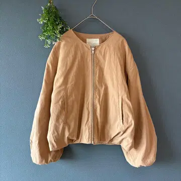 에카 소포 [M] 어른 내추럴 볼륨 소매 파일 느낌 충전솜 노카라 블루종