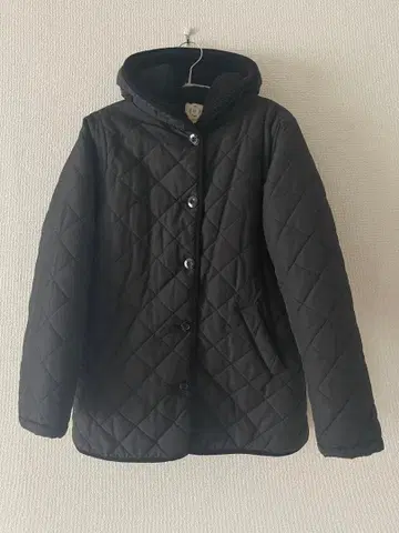 사만사 모스모스 퀼팅 보아 자켓