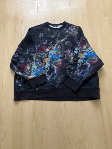 MUSICIANS LAD 플라워 프린트 트레이닝복