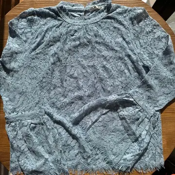 MOUSSY 라이트 블루 레이스 긴팔 블라우스