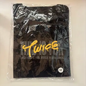 [ 미개봉 새상품 ] THIS IS FOR 셔츠 BLAC 지효 M 사이즈