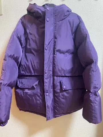 퍼플 다운 자켓 후드 부착