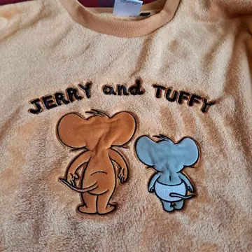 톰과 제리 보아 상하의 세트 브라운 LL 제리&타피 모코모코