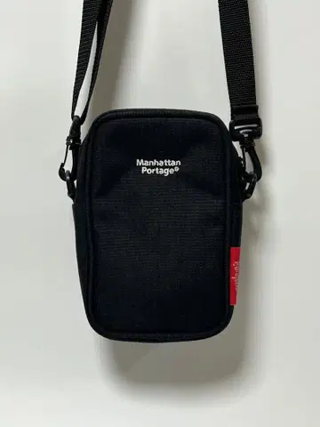 맨하탄 포티지 숄더백 블랙