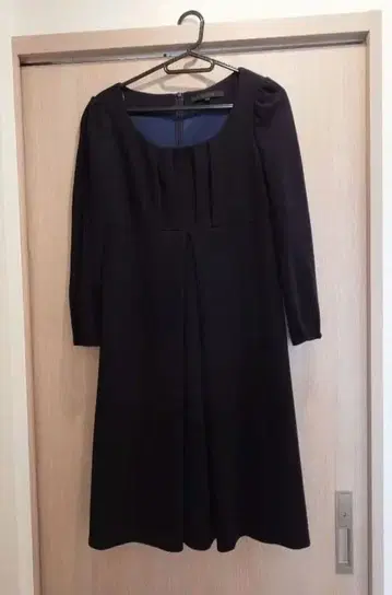 anayi 블랙 슬리브 원피스