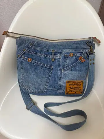 데님 리메이크 숄더백