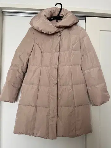 질스튜어트 다운